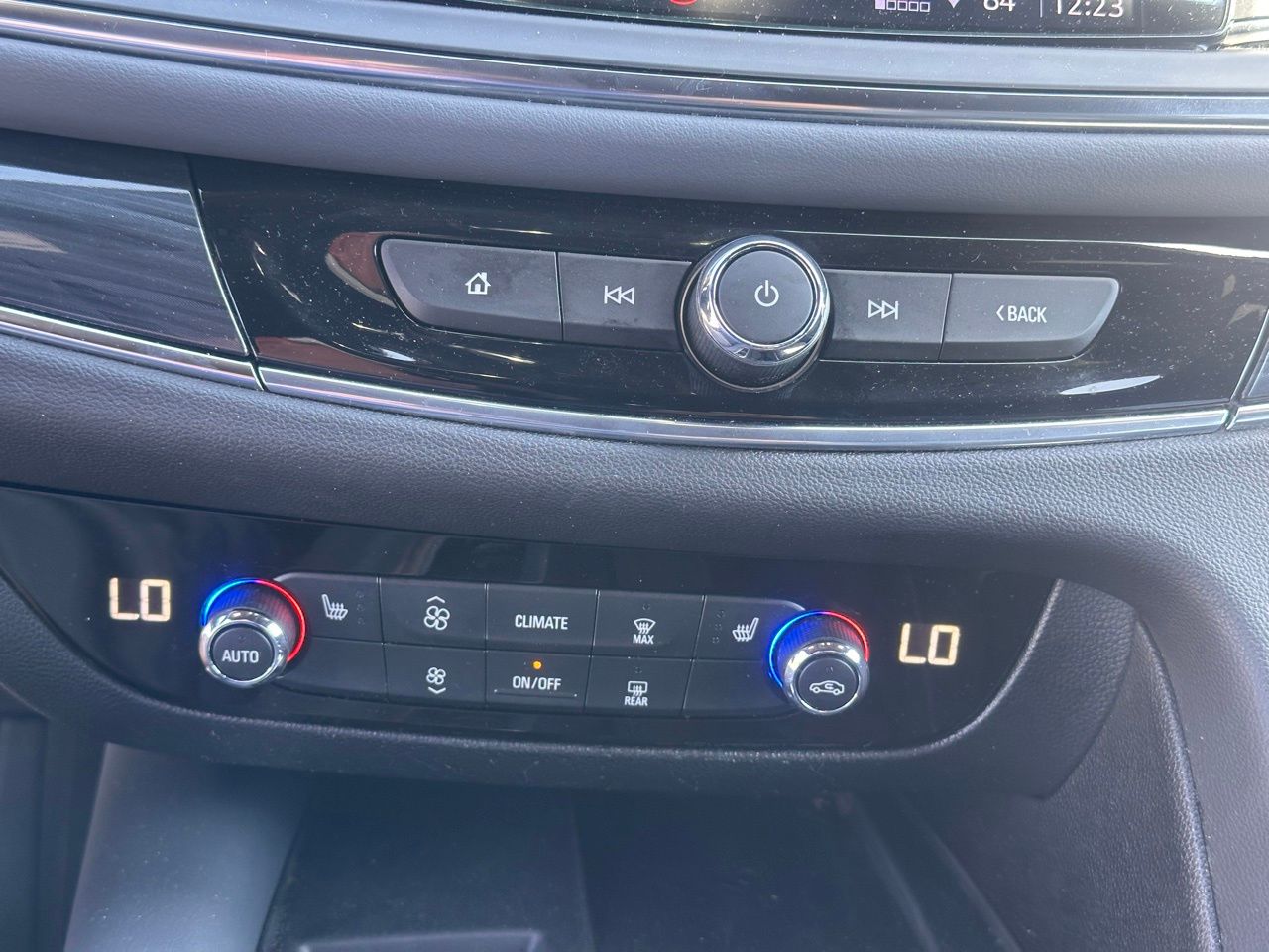 Used 2023 Moonstone Gray Buick Essence image 40