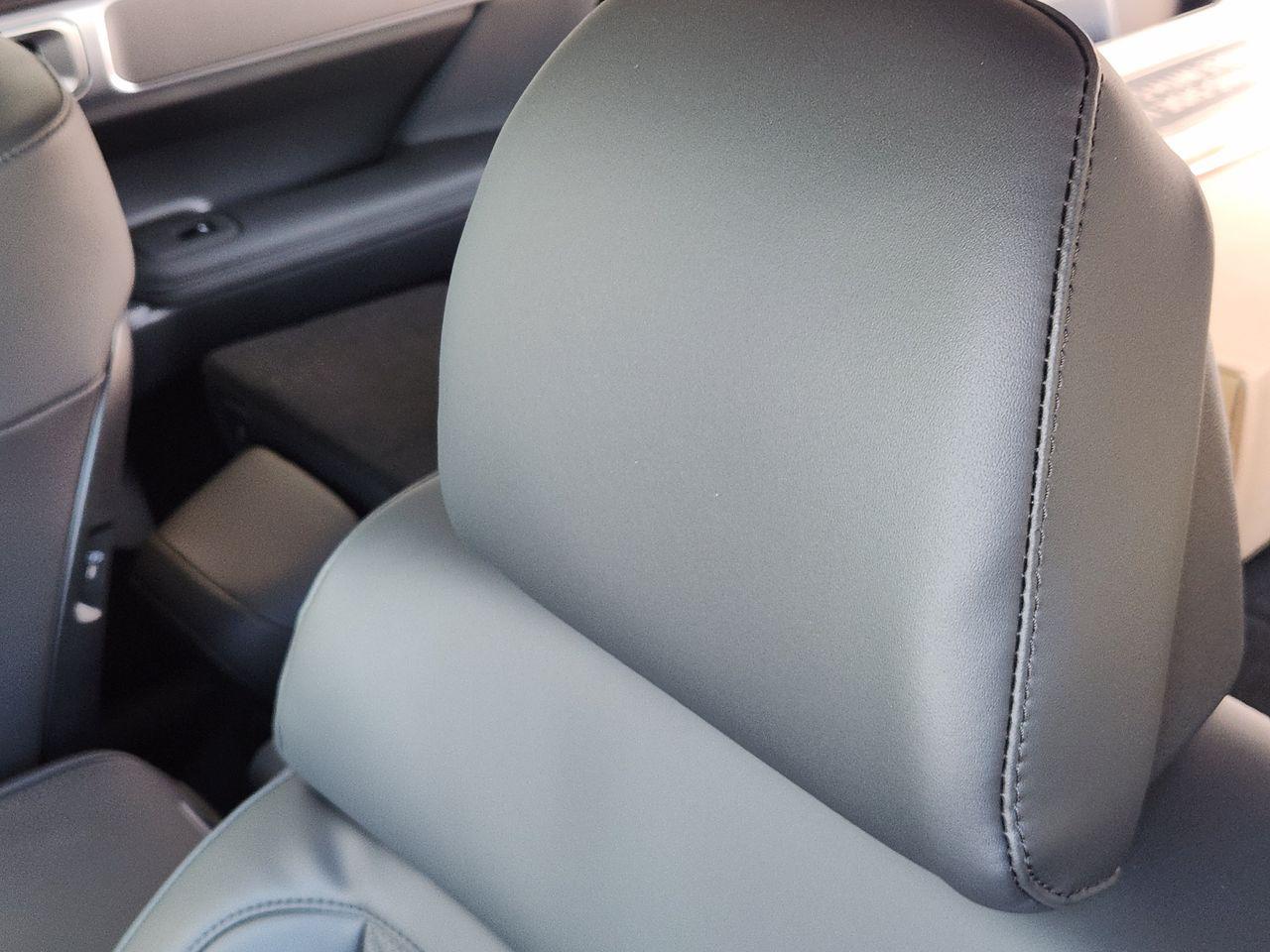 New 2027 Ecotronic Gray Hyundai SEL FWD image 11