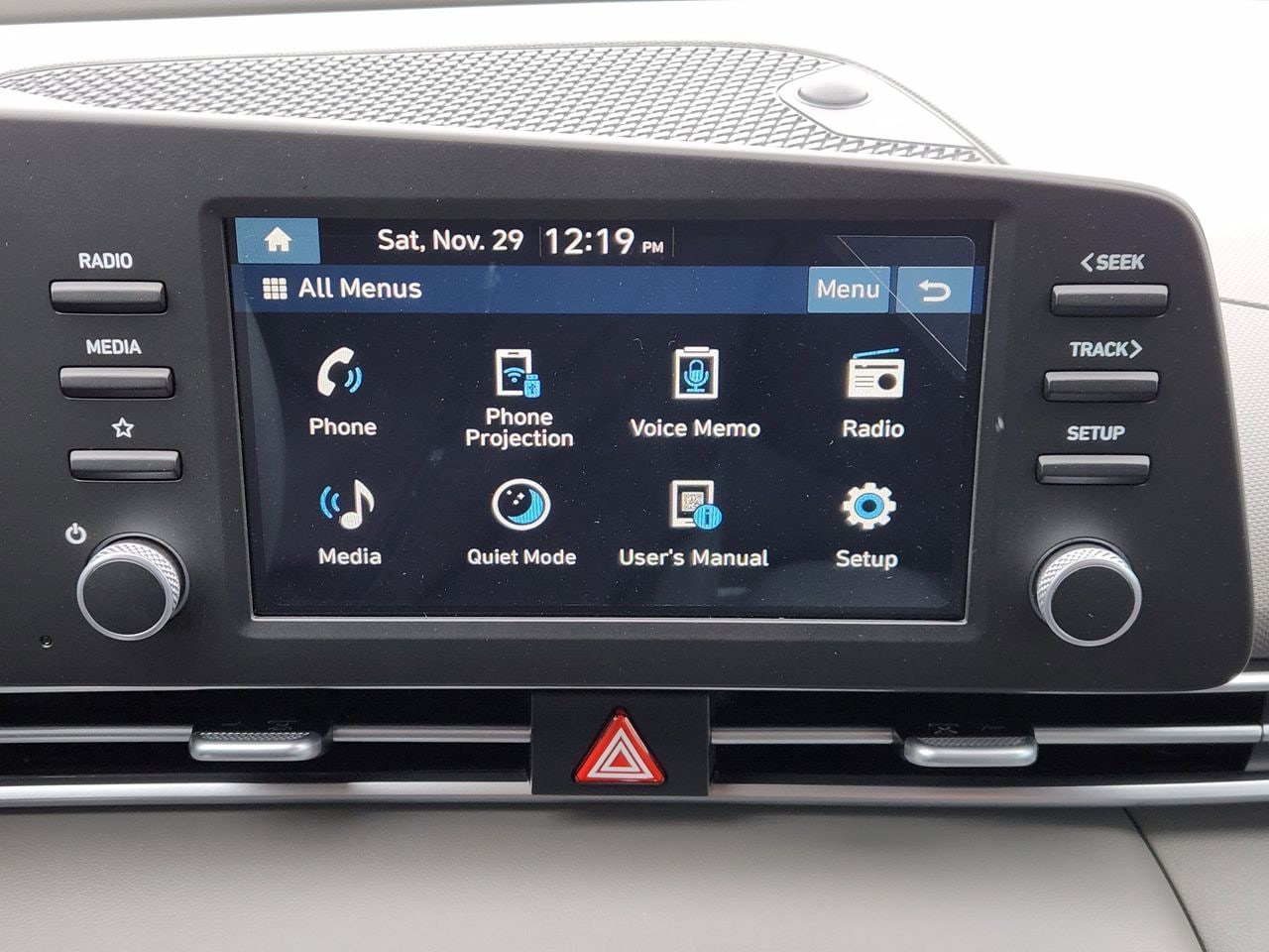 New 2026 W6H White Hyundai SE image 13