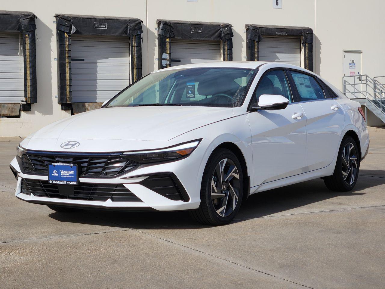 New 2026 W6H White Hyundai Limited image 2