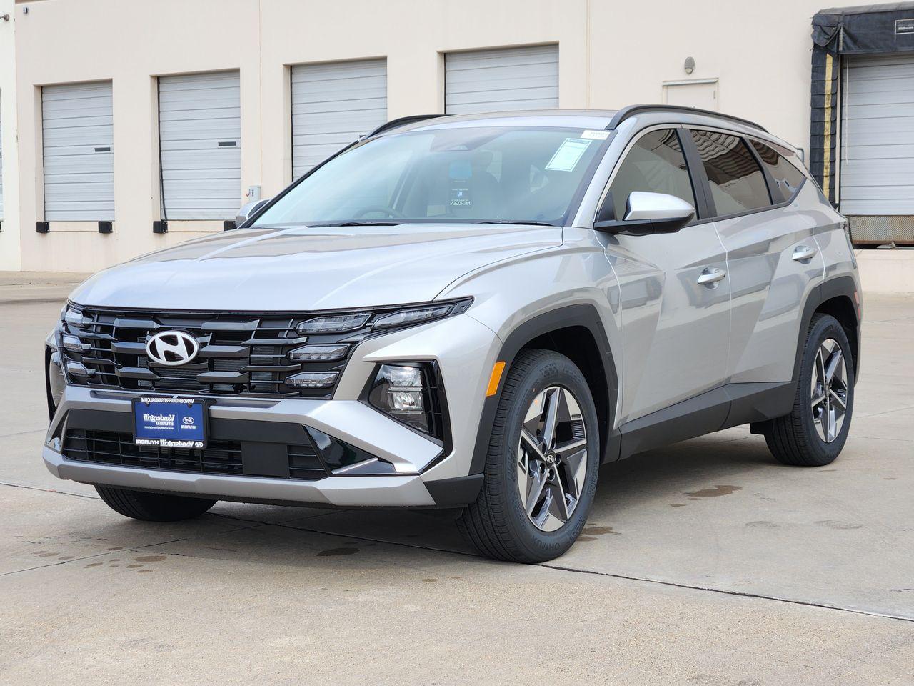 New 2026 R2T Silver Hyundai SEL FWD image 2