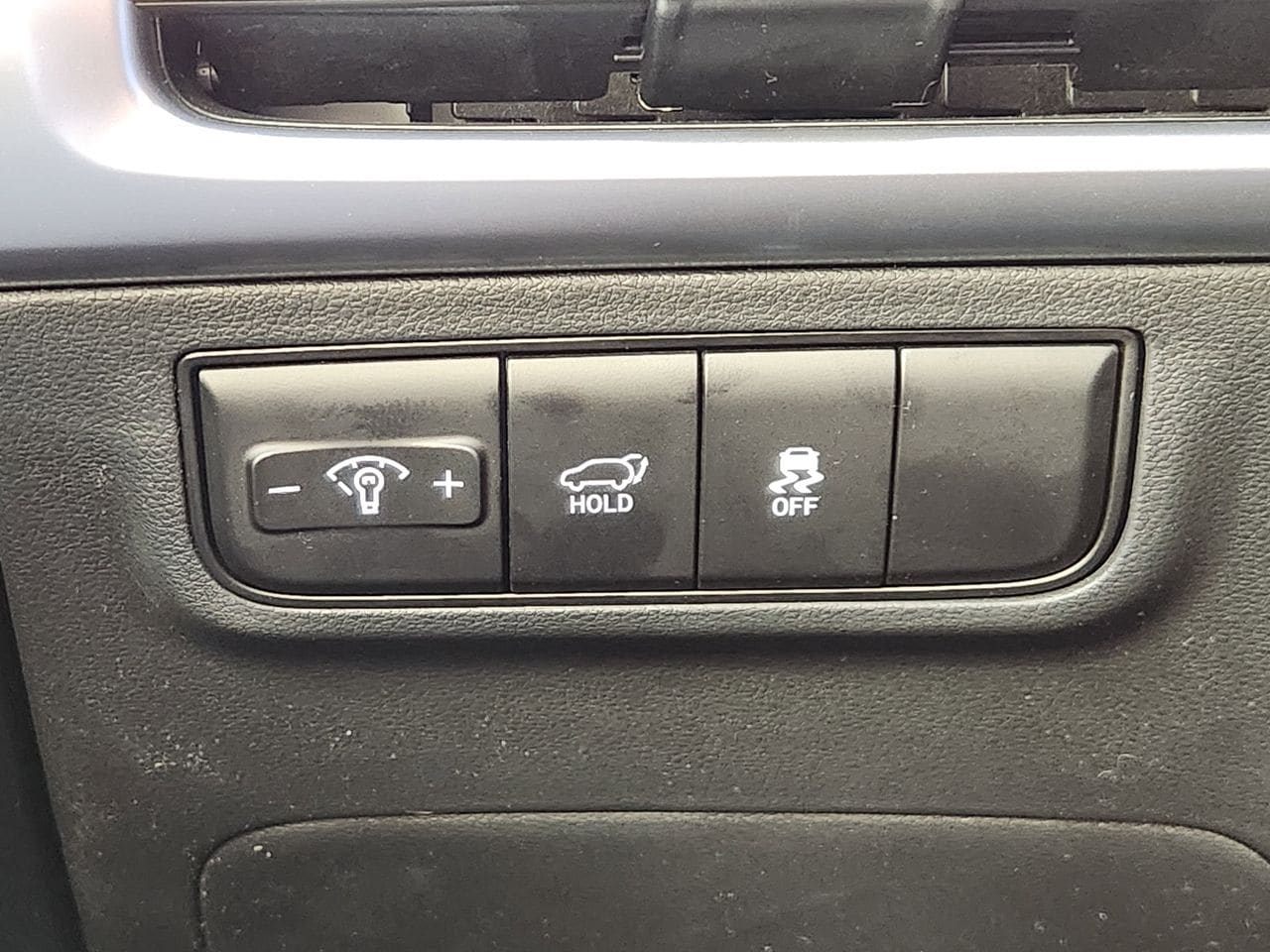 New 2026 PE2 Gray Hyundai SEL FWD image 20