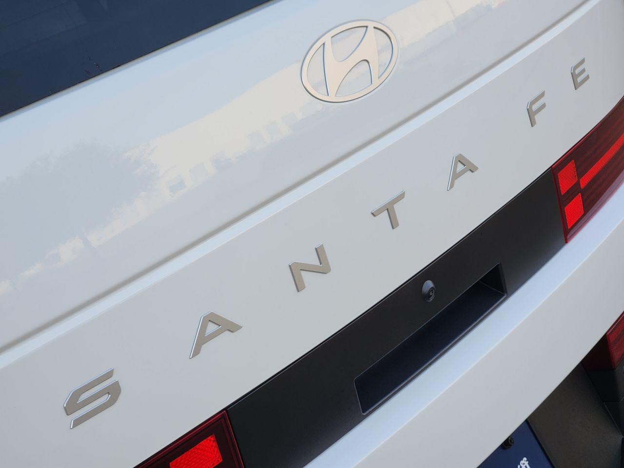 New 2027 Serenity White Hyundai SE FWD image 8