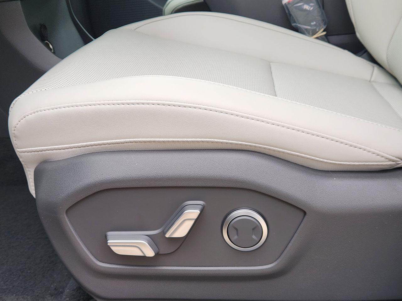 New 2026 Ecotronic Gray Hyundai SEL FWD image 22