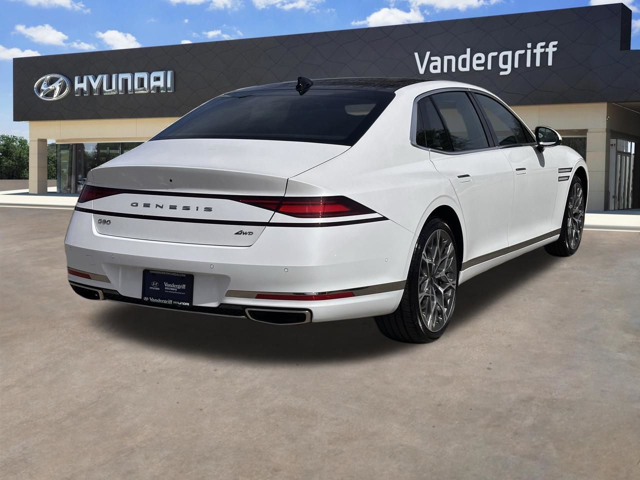 Used 2025 Uyuni White Genesis 3.5T e-SC image 10