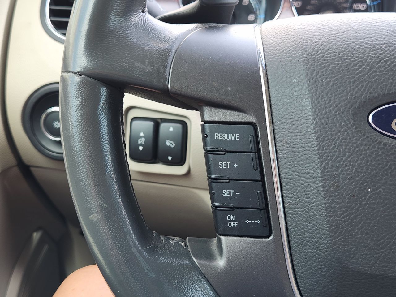 Used 2010 Tuxedo Black Ford Limited image 26