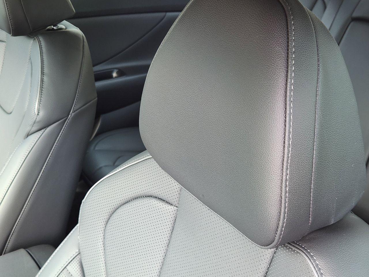 New 2026 Amazon Gray Hyundai Limited image 12