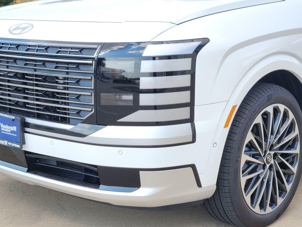New 2027 Creamy White Pearl Hyundai Calligraphy image 6