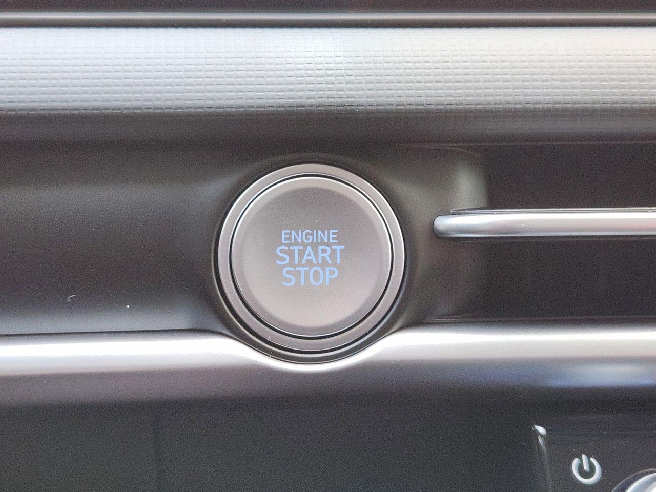 New 2026 W6H White Hyundai SEL FWD image 16