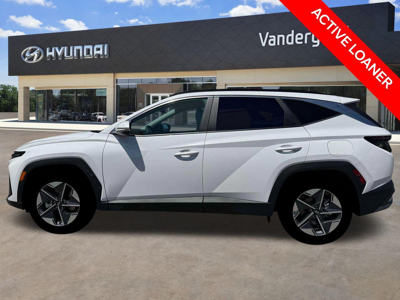 New 2026 W6H White Hyundai SEL Premium FWD image 3