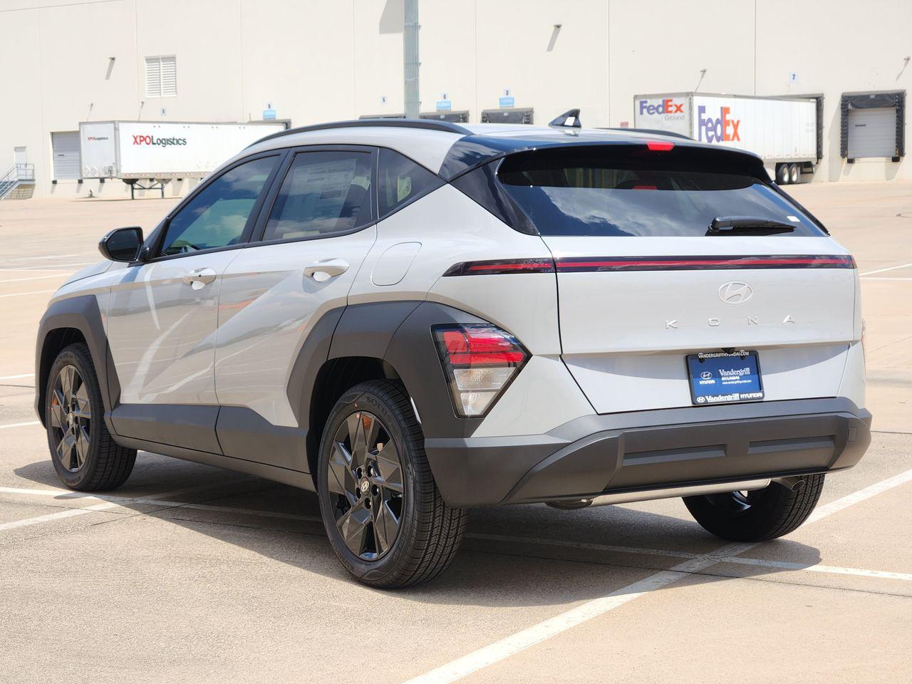 New 2027 Cyber Gray Metallic Hyundai SEL Sport FWD image 3