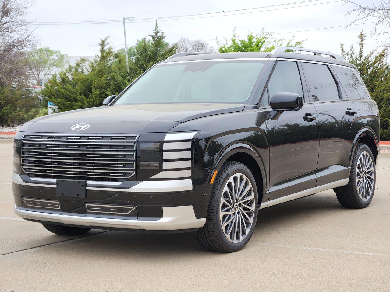 New 2026 Abyss Black Pearl Hyundai Calligraphy image 2