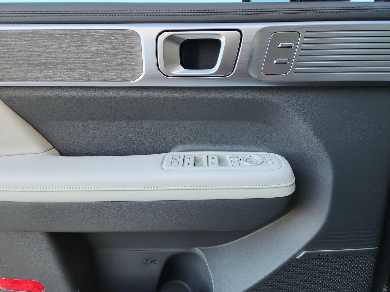 New 2026 NT2 Gray Hyundai Limited FWD image 21