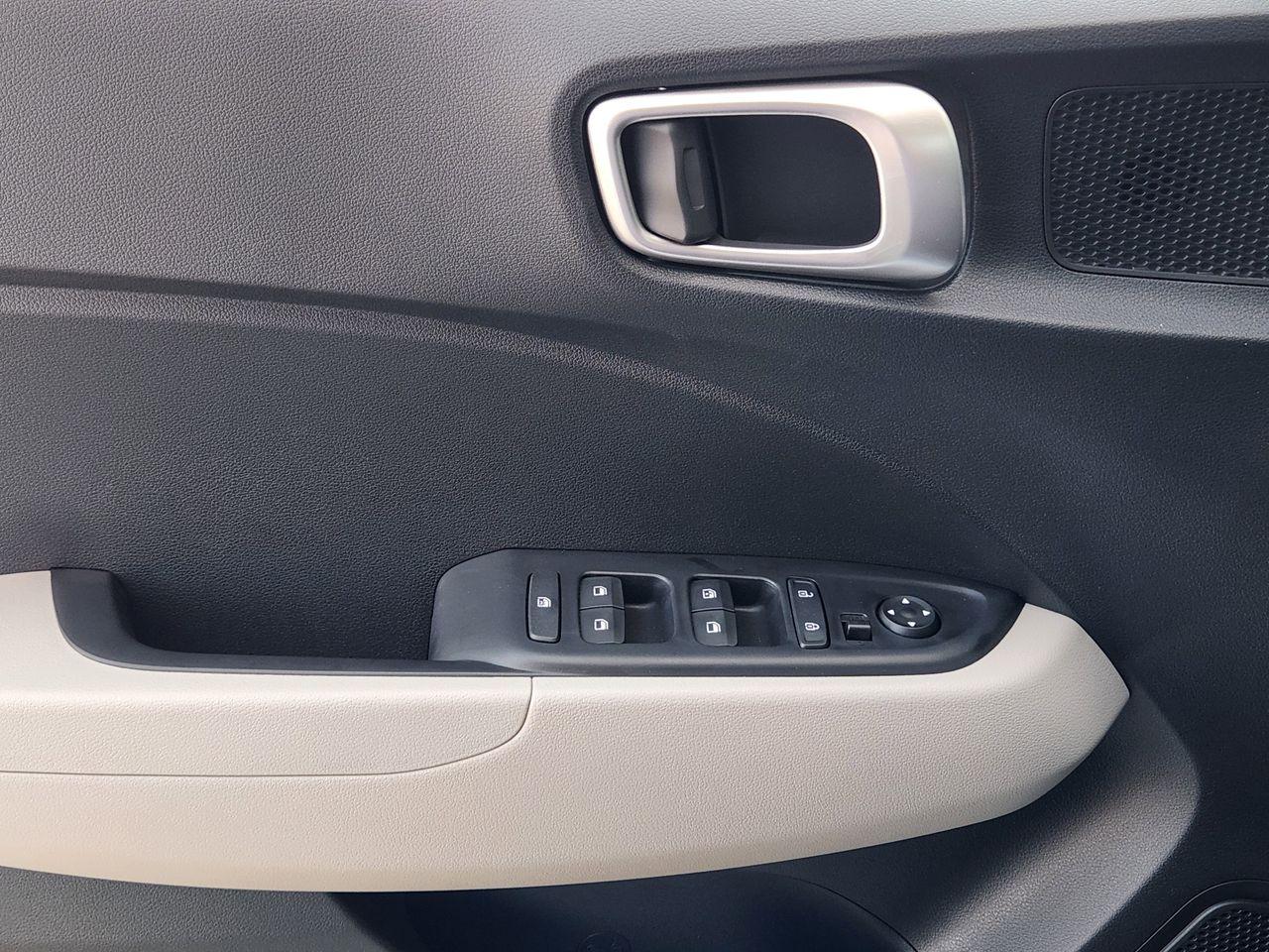 New 2026 SAW White Hyundai SEL image 22