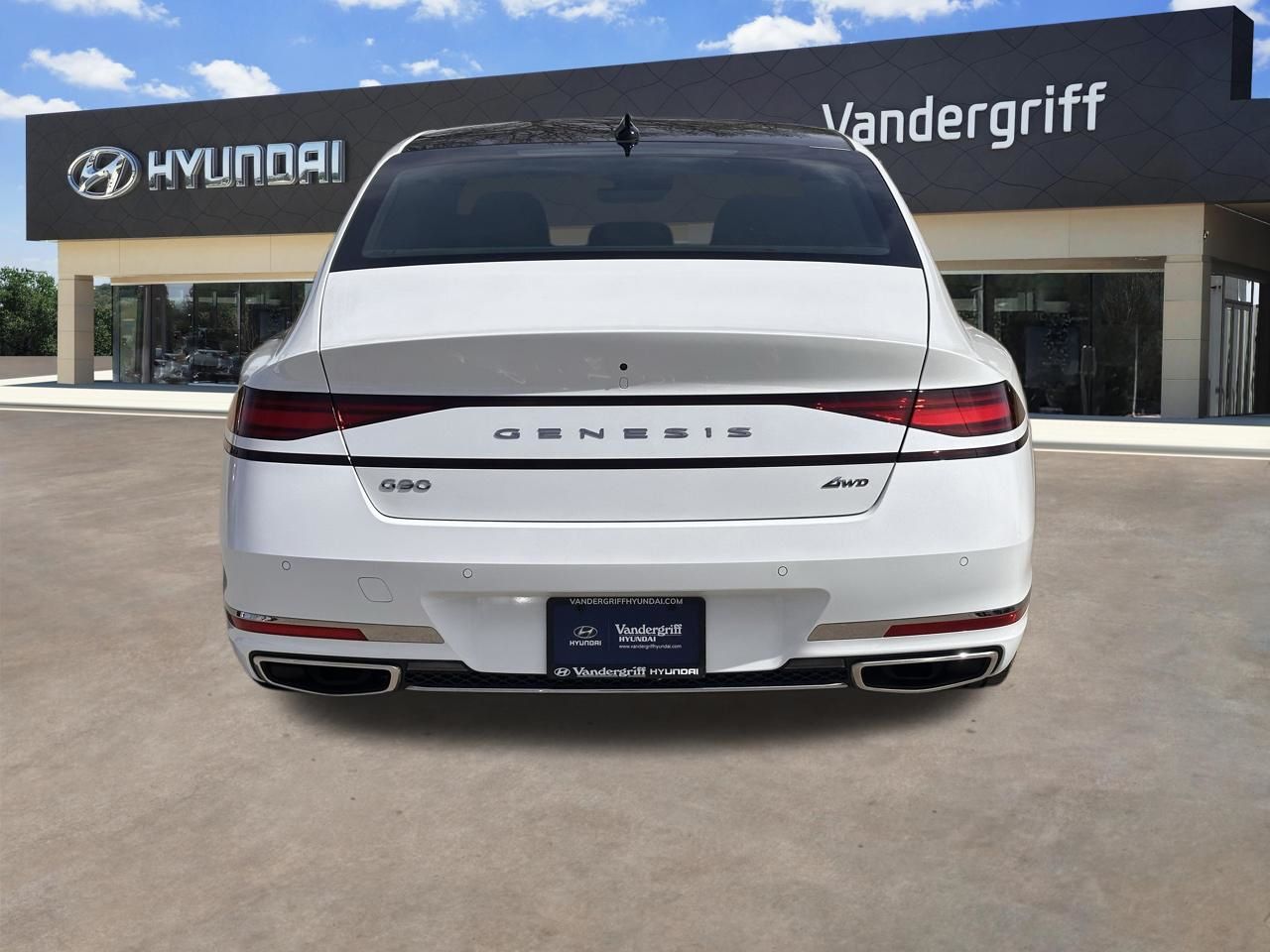 Used 2025 Uyuni White Genesis 3.5T e-SC image 11