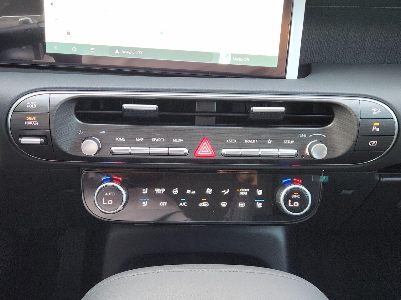 New 2026 Creamy White Pearl Hyundai SEL Premium 7P image 16