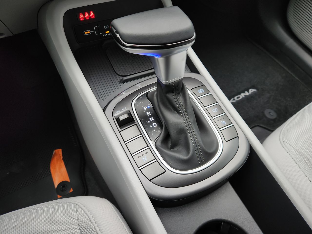 New 2026 SAW White Hyundai SEL Sport FWD image 17