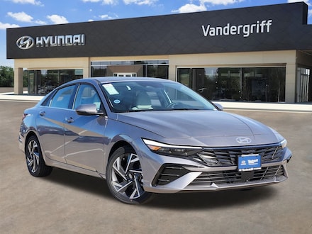 2026 Hyundai Elantra Limited Sedan