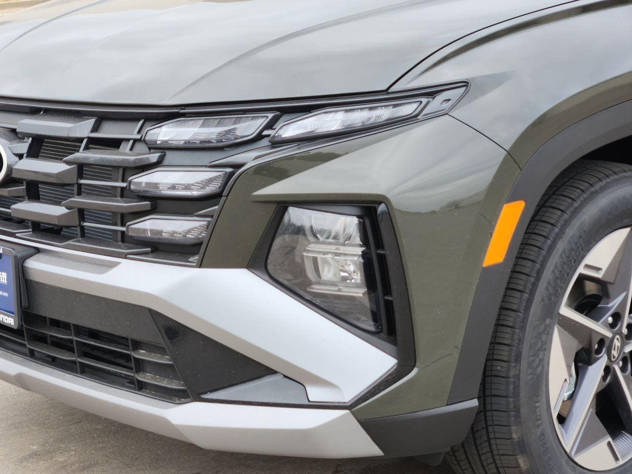 New 2026 WG2 Green Hyundai SEL FWD image 6