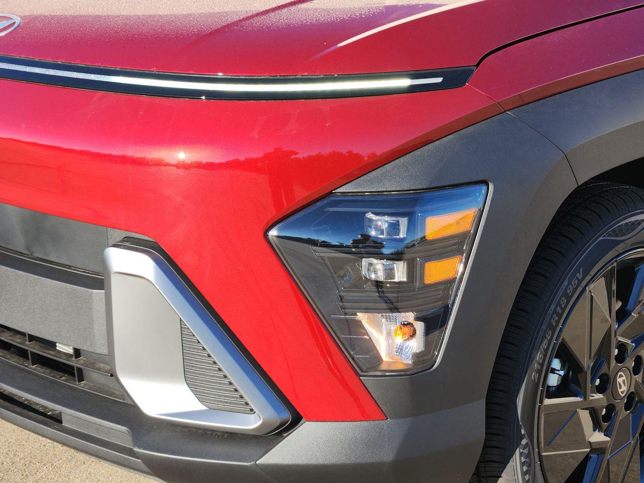 New 2026 R2P Red Hyundai SEL Sport FWD image 6