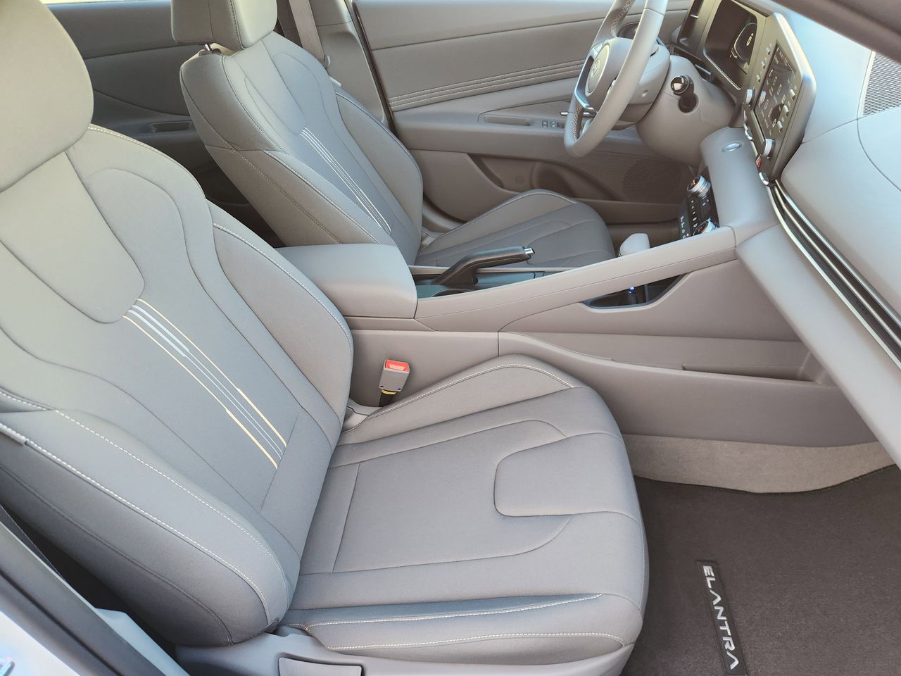 New 2026 W6H White Hyundai SEL Sport image 10