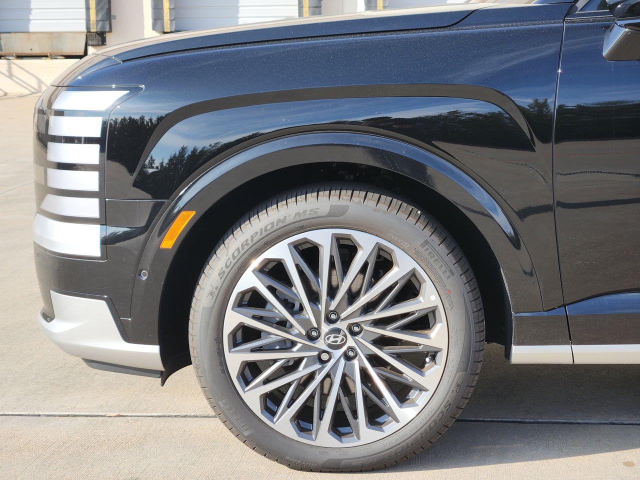 New 2026 Abyss Black Pearl Hyundai Calligraphy FWD image 5