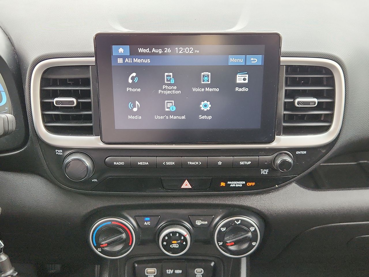 Used 2025 Ultimate Red Hyundai SE image 15
