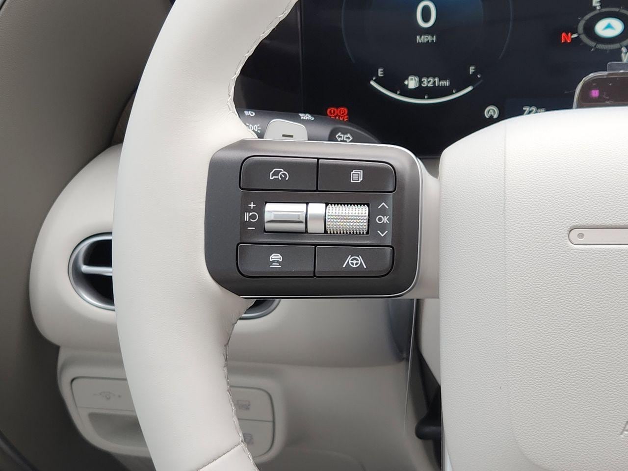 New 2026 WC9 White Hyundai SEL FWD image 25