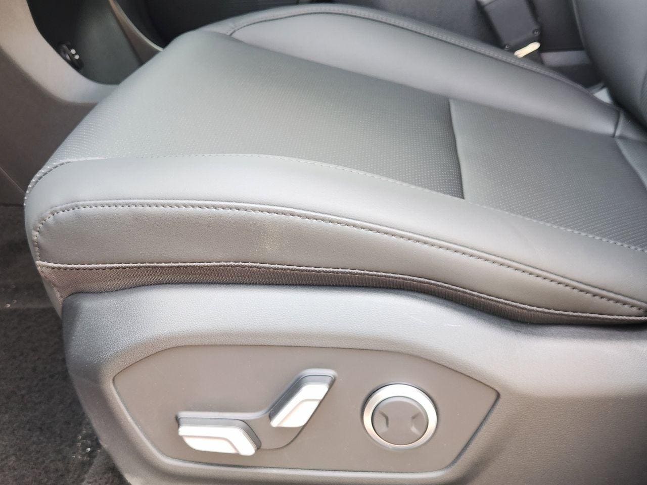 New 2026 NT2 Gray Hyundai SEL FWD image 23