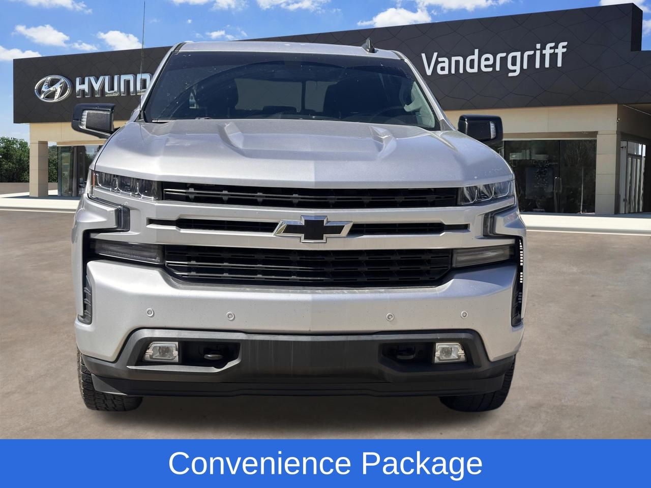 Used 2020 Silver Ice Chevrolet RST image 3