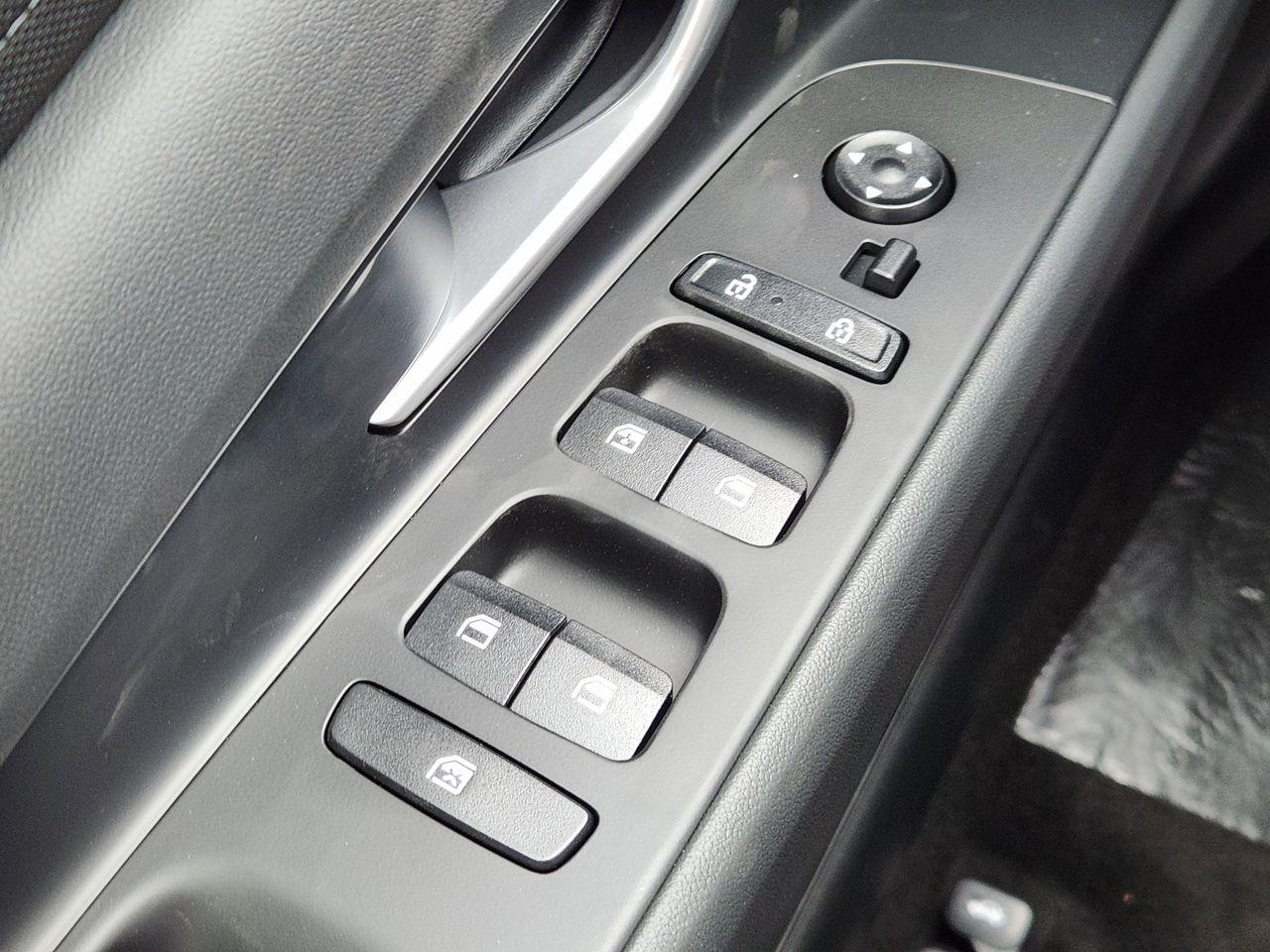 New 2026 W6H White Hyundai Blue image 20