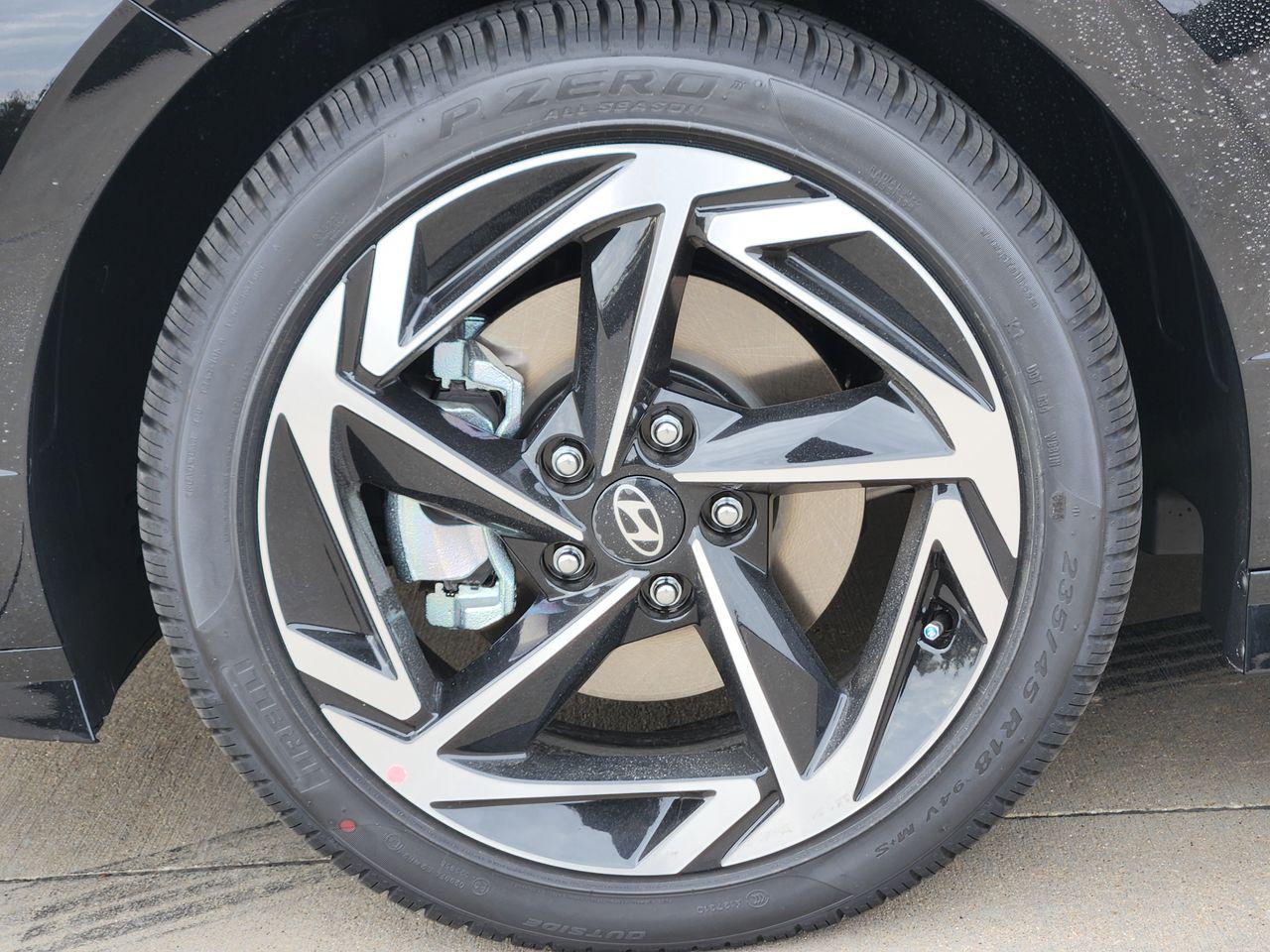 New 2026 A2B Black Hyundai SEL Sport image 7