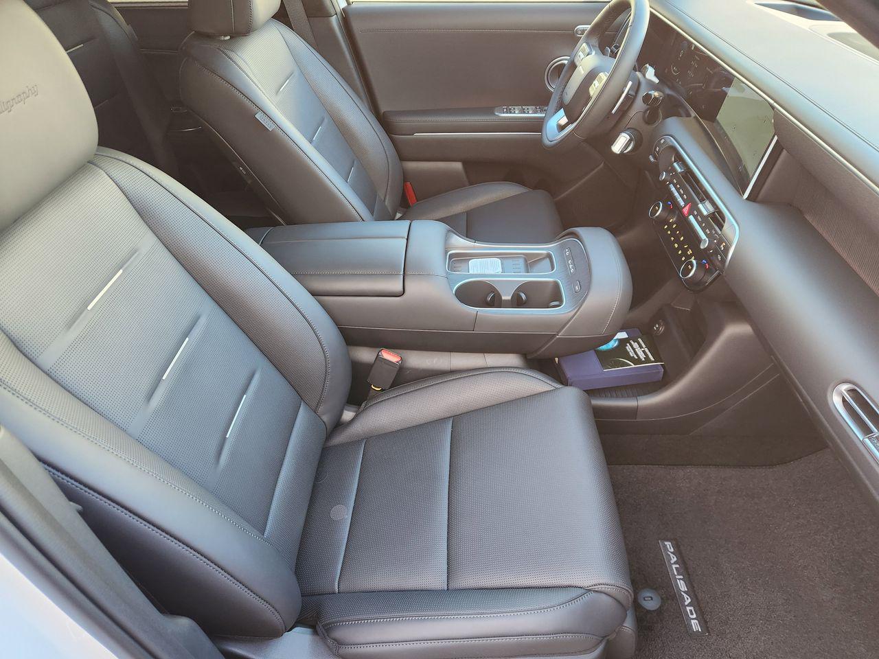 New 2026 WC9 White Hyundai Calligraphy FWD image 10