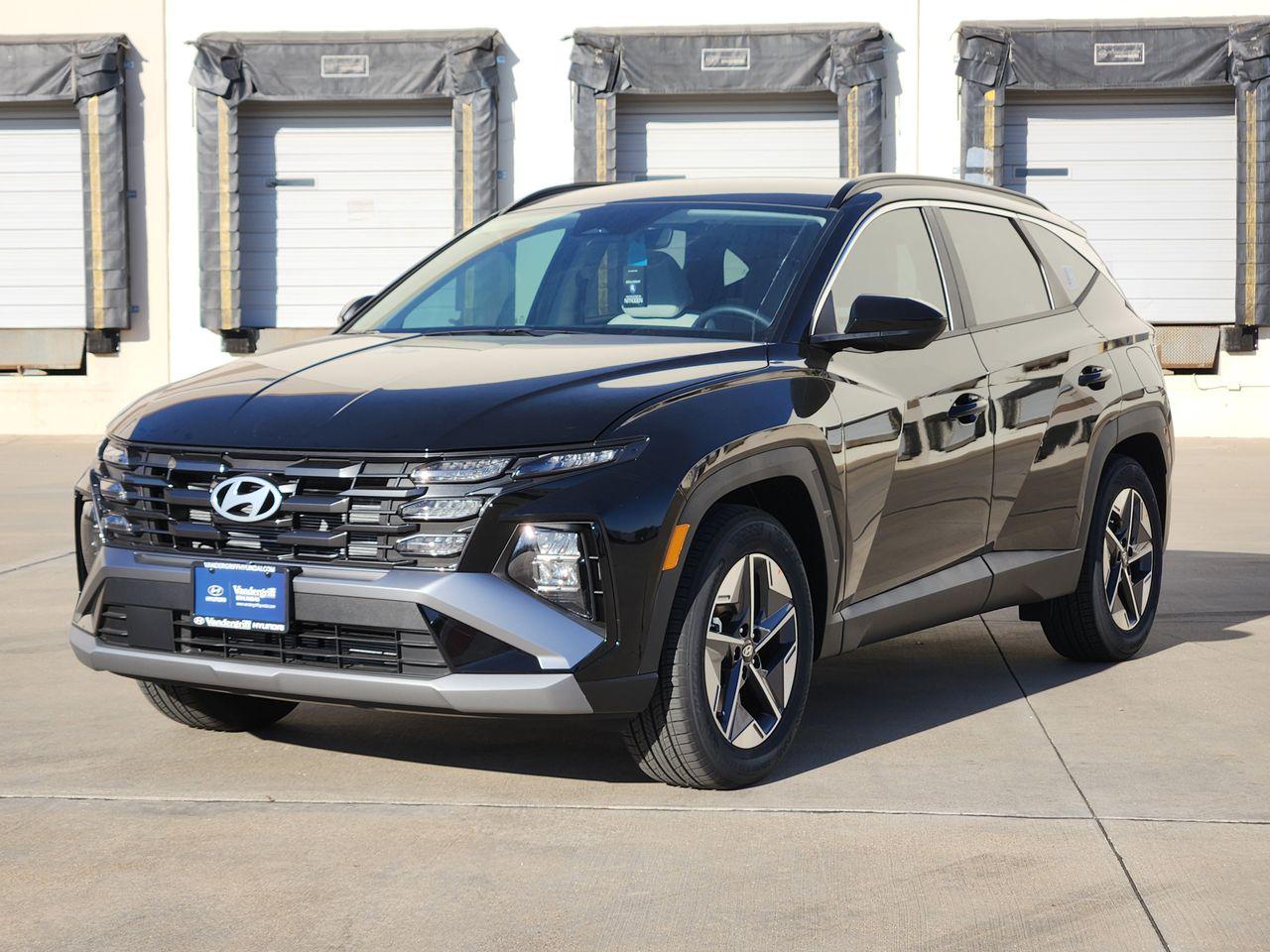 New 2026 Phantom Black Hyundai SEL FWD image 2