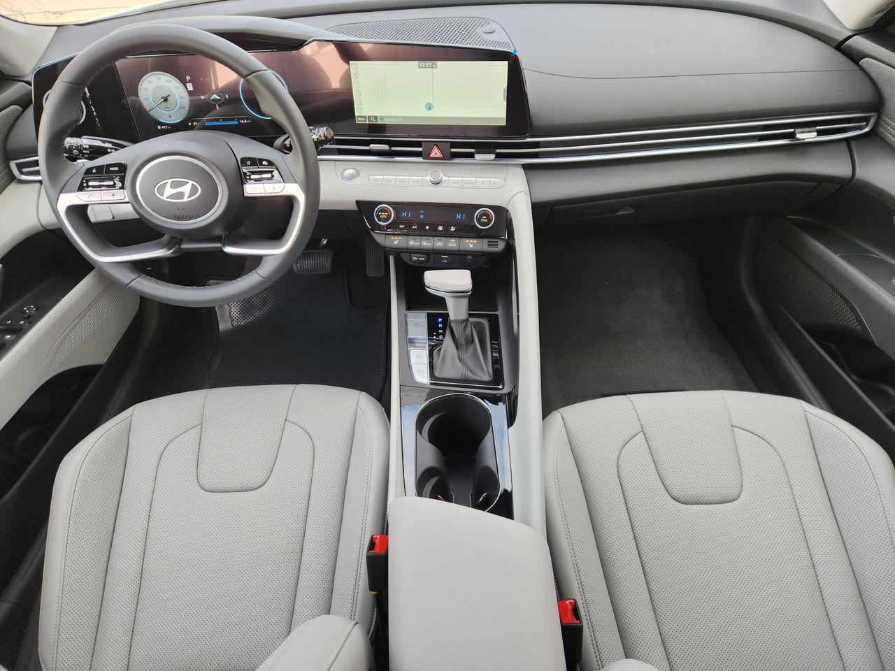 New 2026 W6H White Hyundai Limited image 27