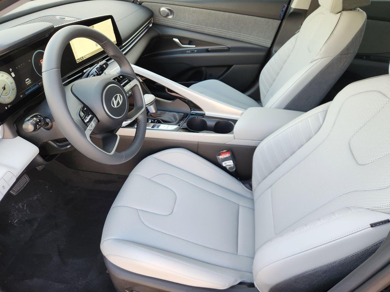 New 2026 Abyss Black Hyundai Limited image 10