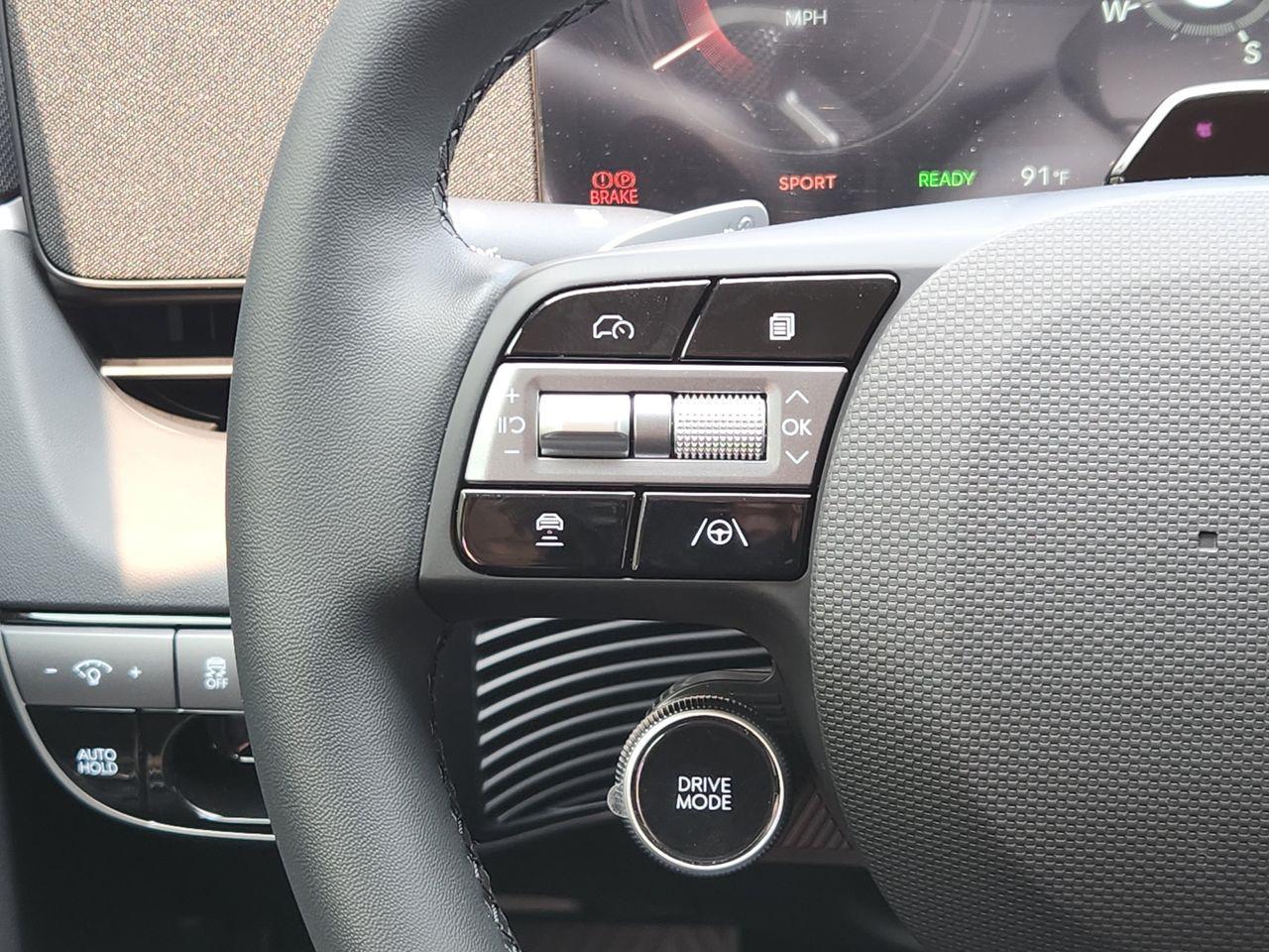 New 2027 A2B/Black Hyundai SE image 27