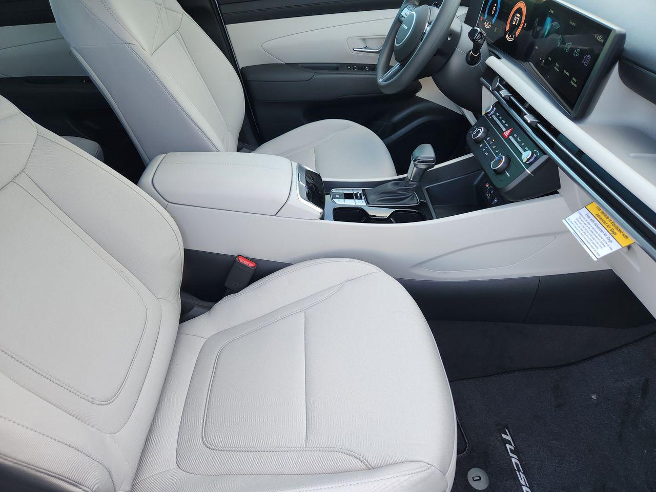 New 2026 W6H White Hyundai SE FWD image 11