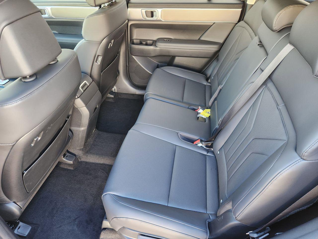 New 2026 PE2 Gray Hyundai SEL FWD image 28