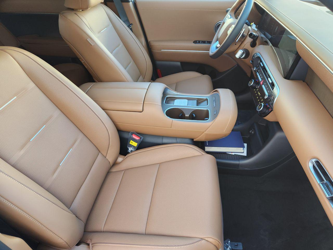 New 2026 WC9 White Hyundai Calligraphy FWD image 10