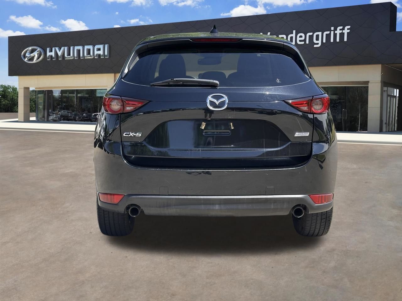 Used 2018 Jet Black Mica Mazda Grand Touring image 9