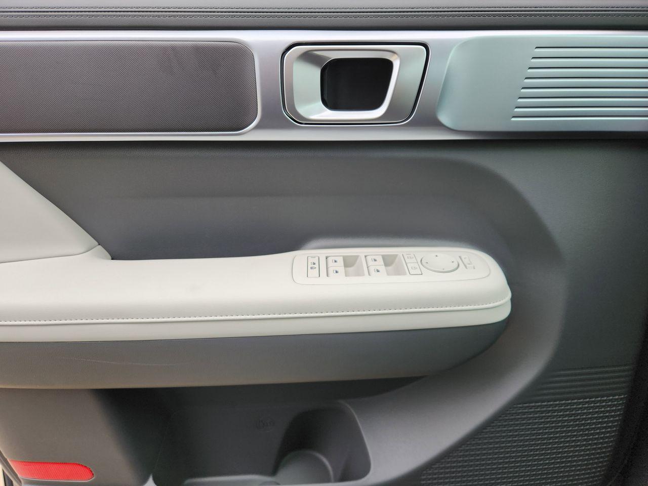 New 2026 Ecotronic Gray Hyundai SEL FWD image 21