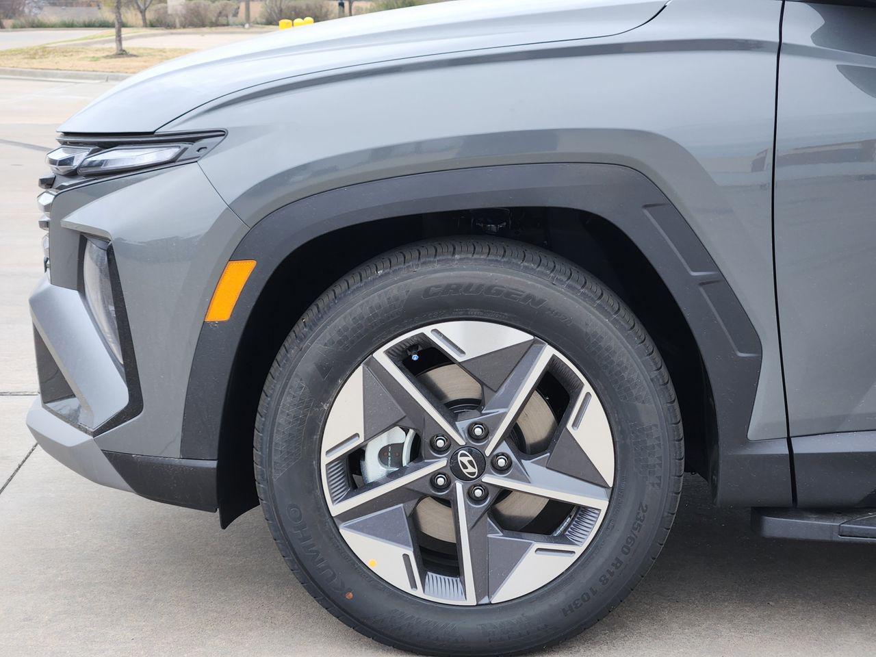 New 2026 Hampton Gray Hyundai SEL FWD image 5