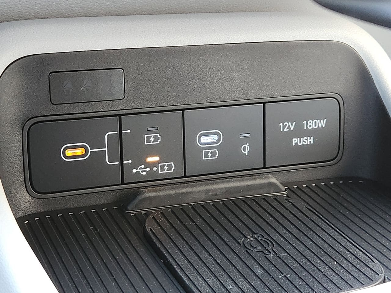 New 2026 R2P Red Hyundai SEL Sport FWD image 19