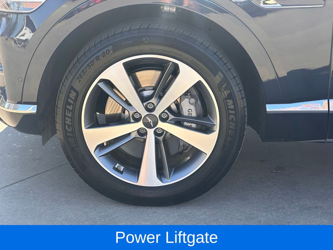 Used 2024 Vik Black Genesis 3.5T image 9