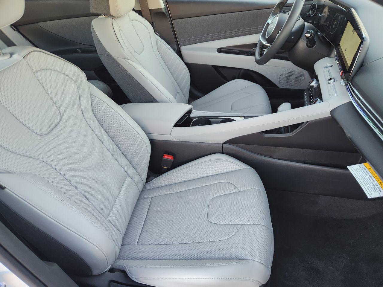 New 2026 Serenity White Hyundai Limited image 10