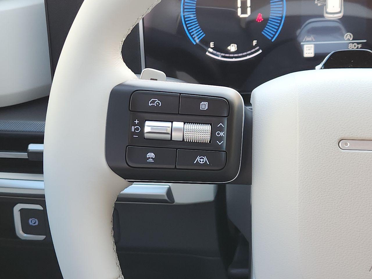 New 2026 Phantom Black Hyundai SEL FWD image 26