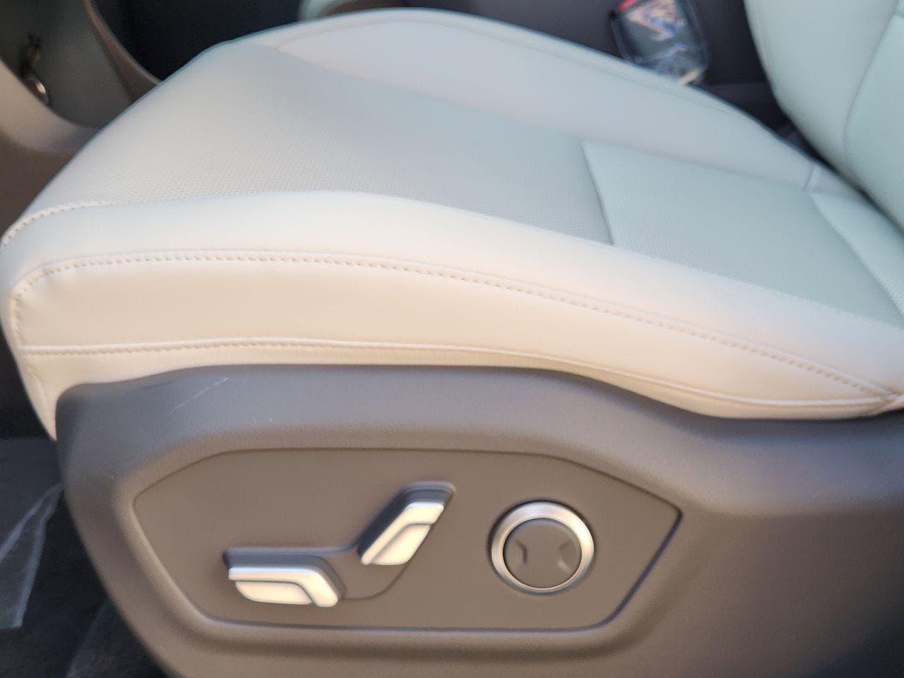 New 2026 NT2 Gray Hyundai SEL FWD image 22