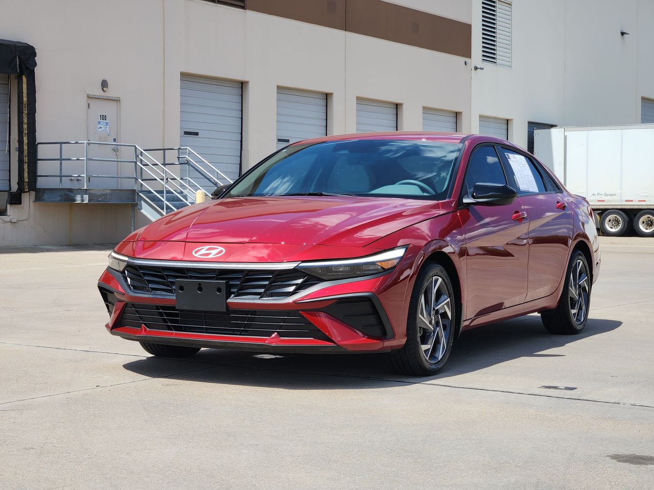 Used 2025 Ultimate Red Hyundai SEL Sport image 2
