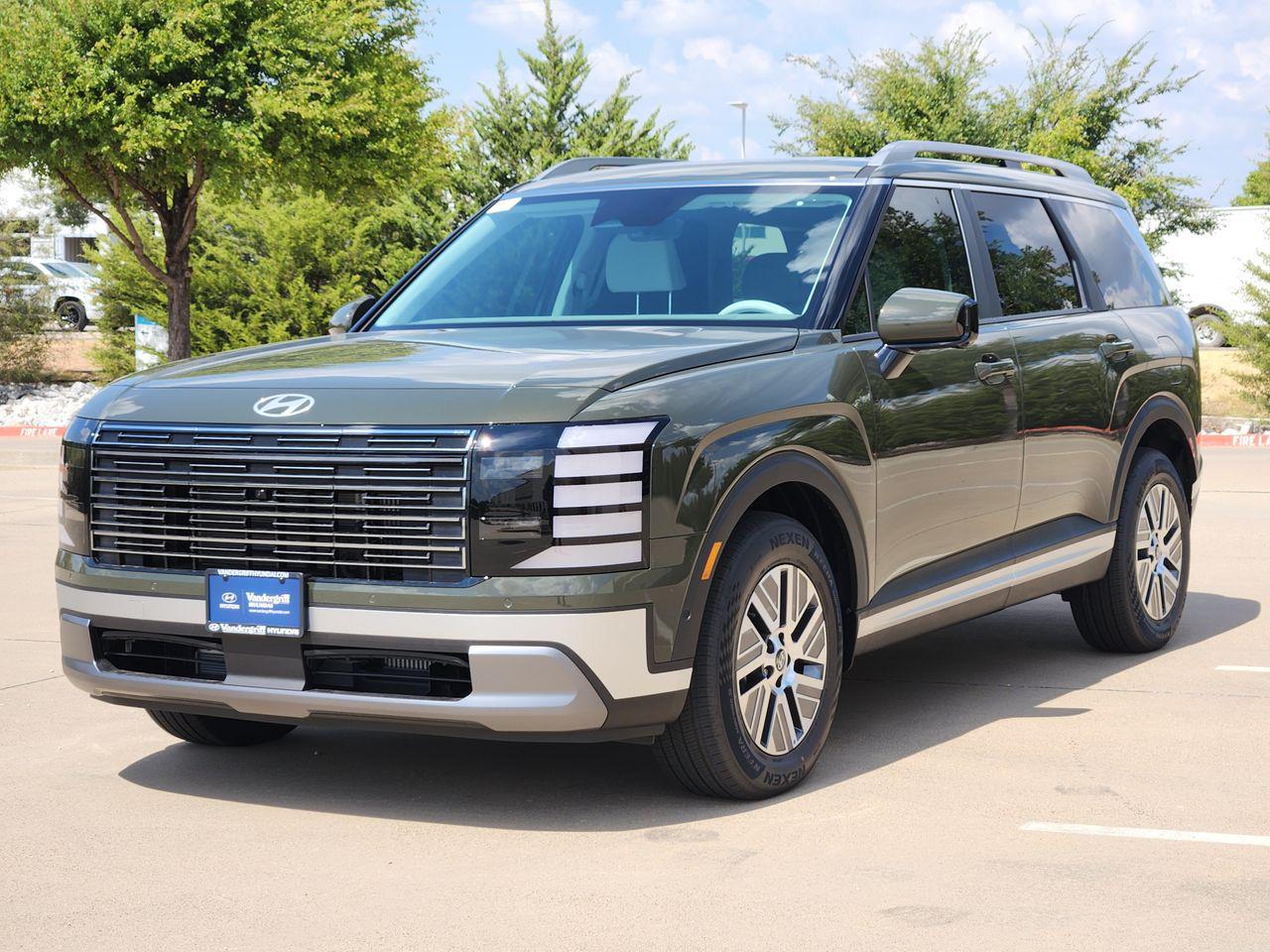 New 2027 Titan Green Pearl Hyundai SEL Premium image 2